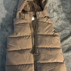 H&M Kids Puffer Vest in Brown